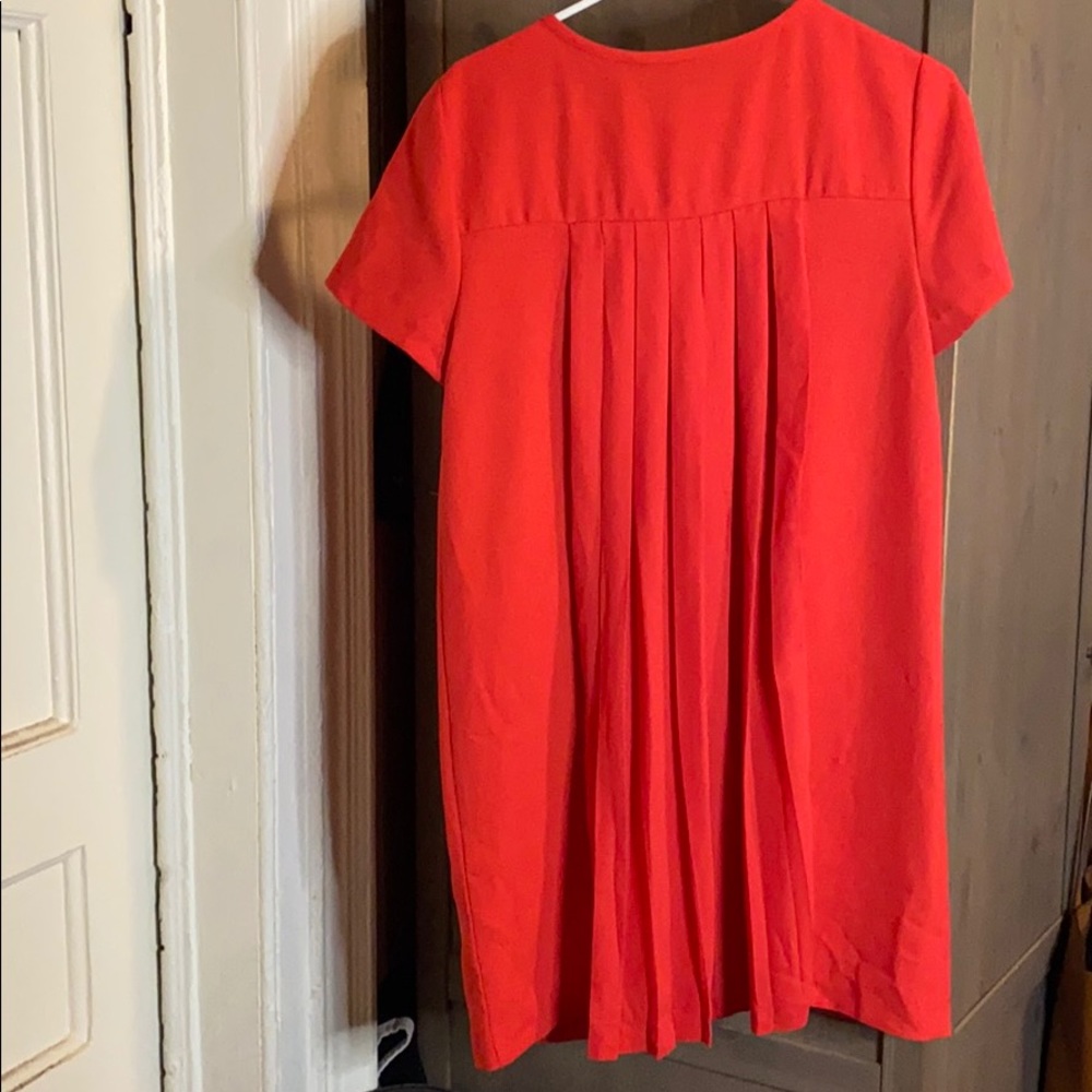 Basic Zara Spring/Summer Dress - Picture 2 of 7